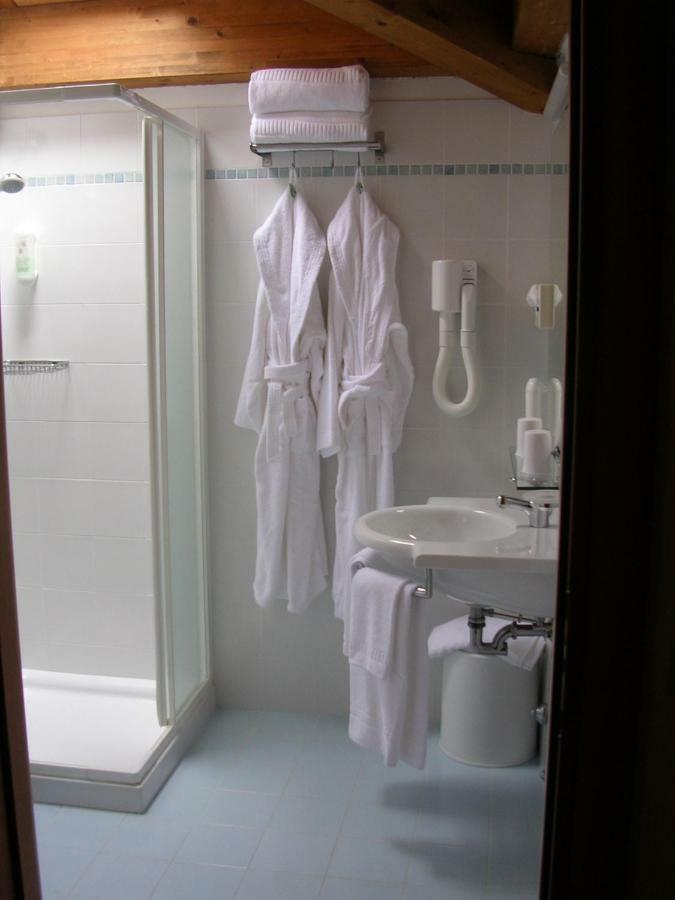 Hotel Escorial Cervia Kültér fotó